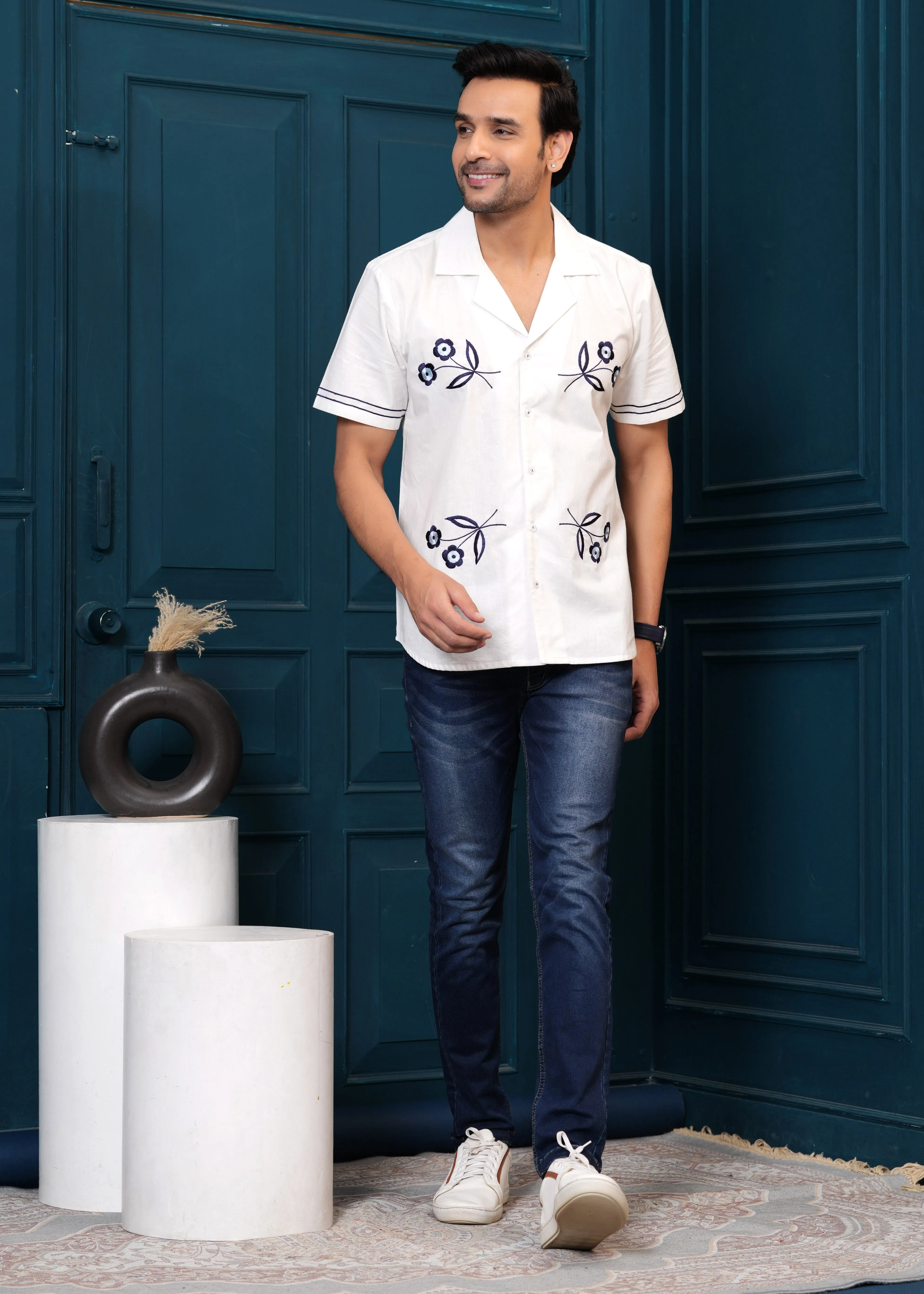 Embroiderd Spread Collor Cotton Casual Shirt