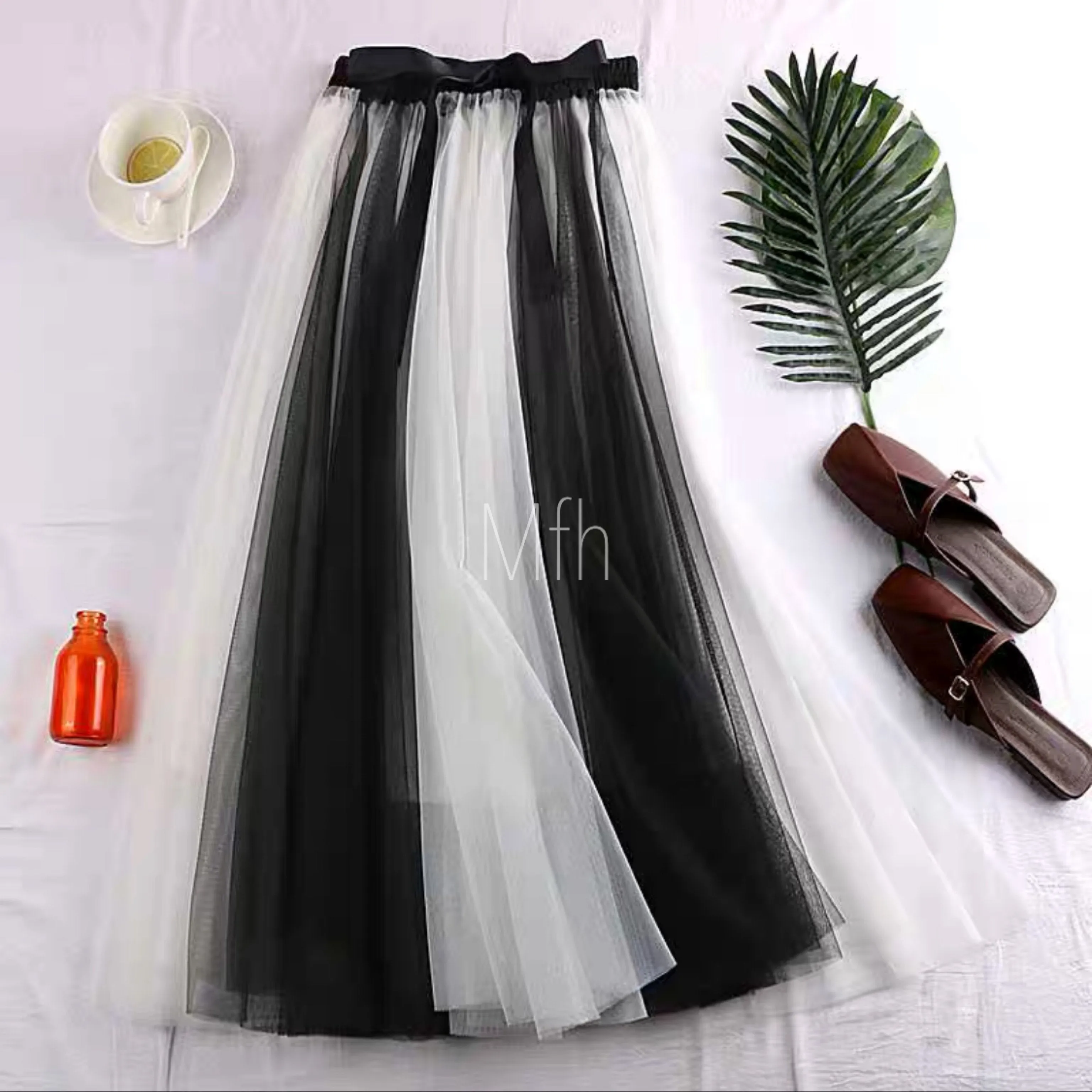 Marila Skirt