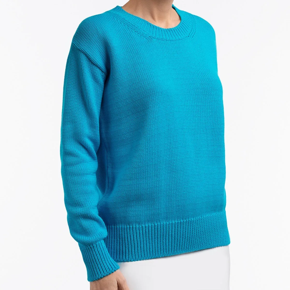 Oversized Round Neck Pullover in Aquamarina