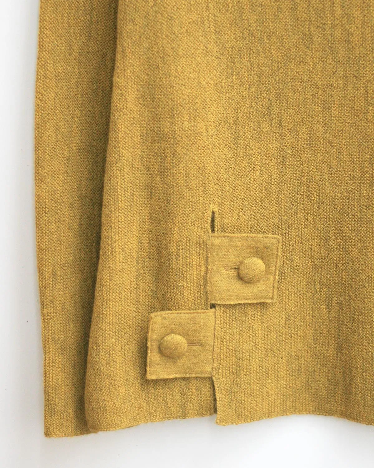 Tabs Alpaca Pullover